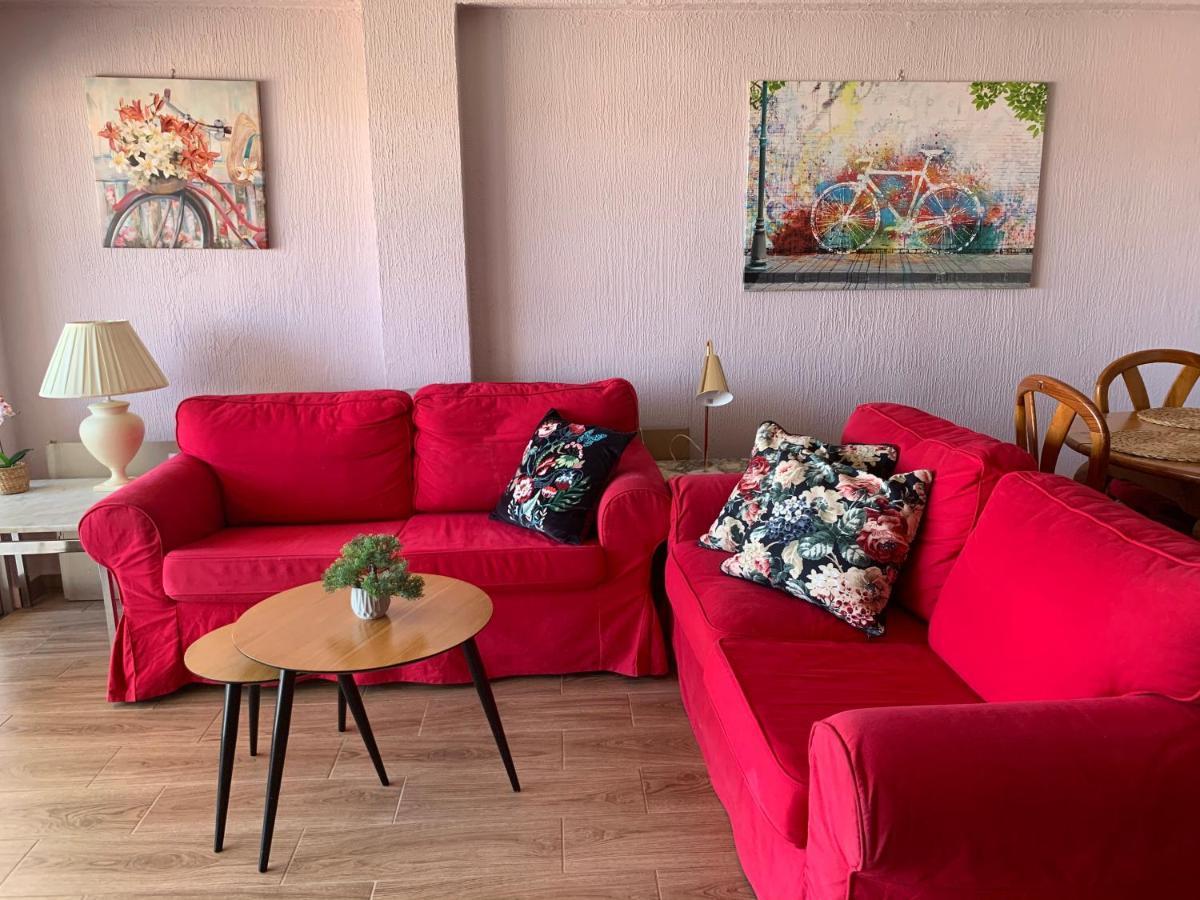 Santa Ana Apartment Les Deveses